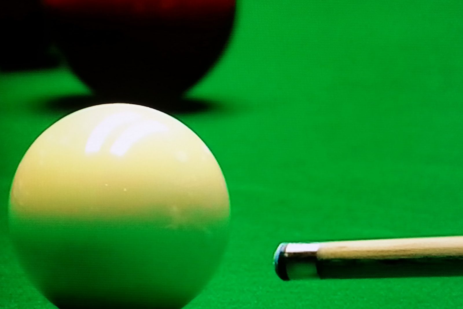 Handmade Snooker Cues | Pool Cues | Cue Cases | Snooker Cue Tips