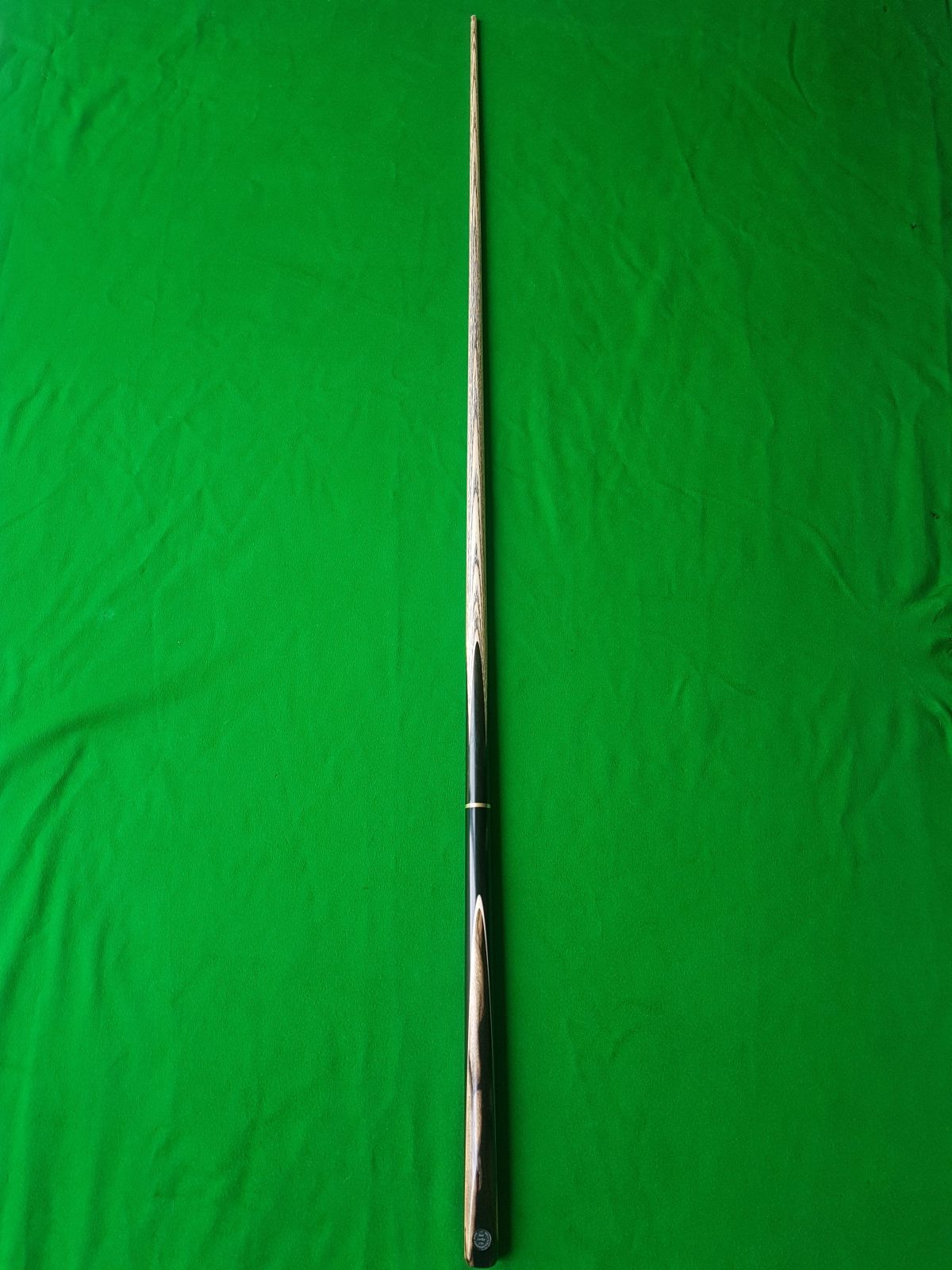 Handmade Snooker Cues | Pool Cues | Cue Cases | Snooker Cue Tips