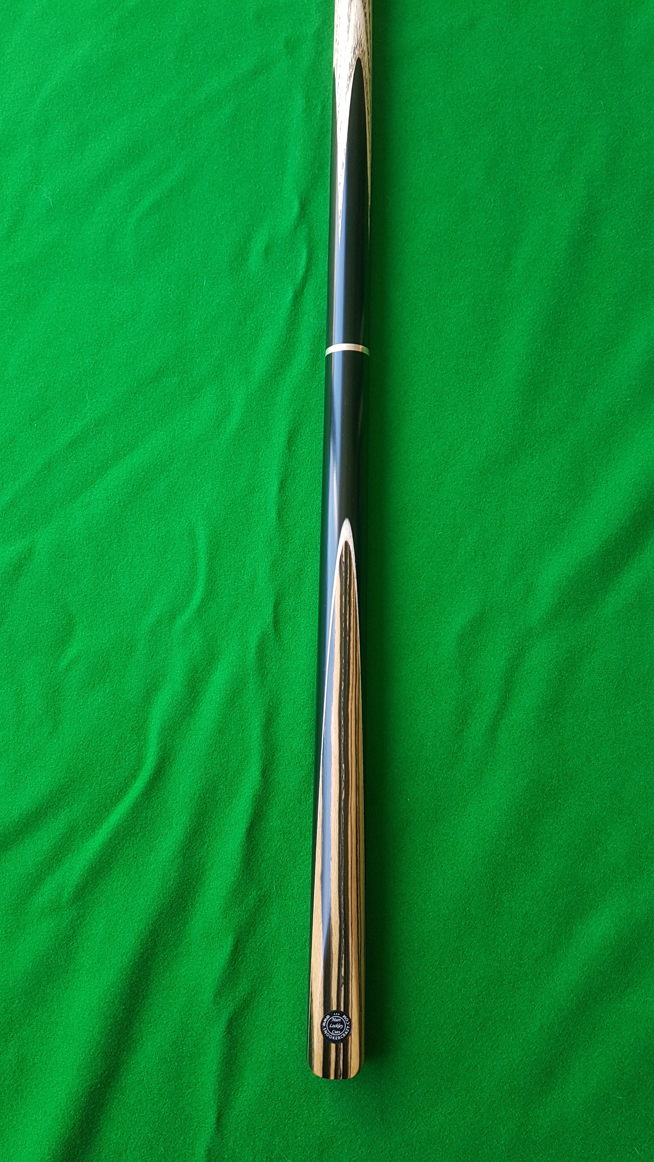 58 Three Quarter Black and White Ebony Butt Snooker Cue