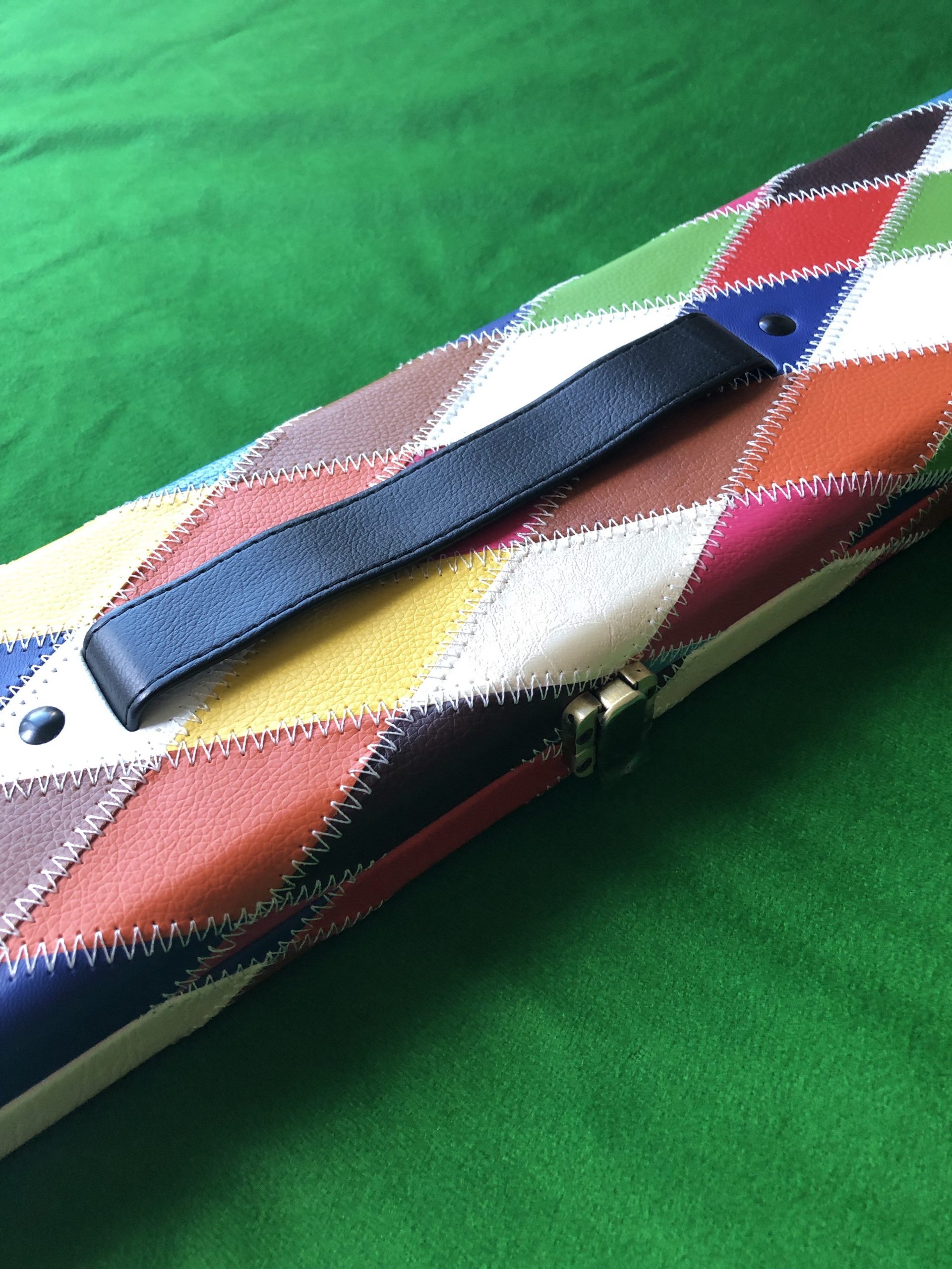 ALL BLACK Leather Patch Effect SQUARE Cue Case Holds 2 Centre Jointed Cues 