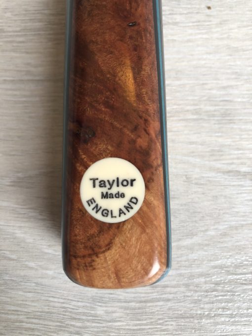 Taylor Made TM2 Snooker Cue 1