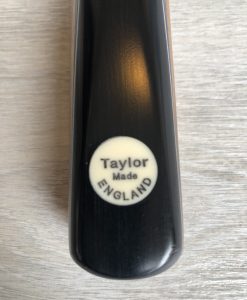 Taylor Made TM6 Snooker Cue 1
