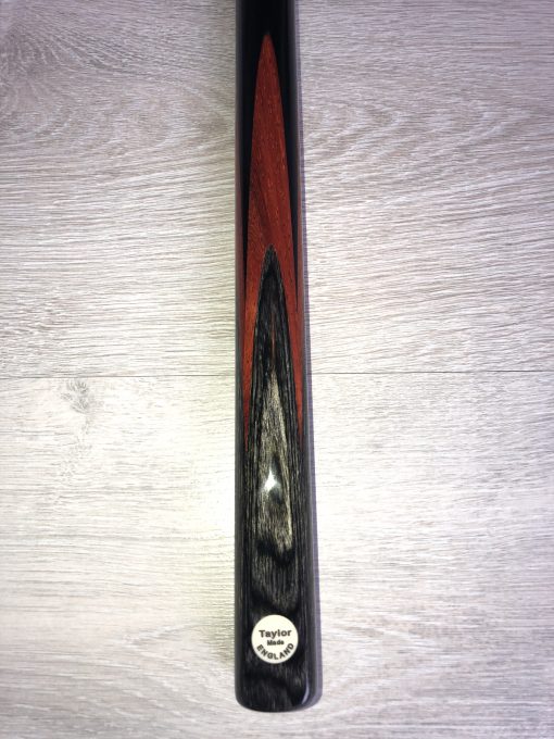 Taylor Made TM9 Snooker Cue 2