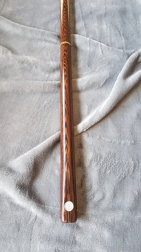 Wenge Snooker Cue CBA43 4